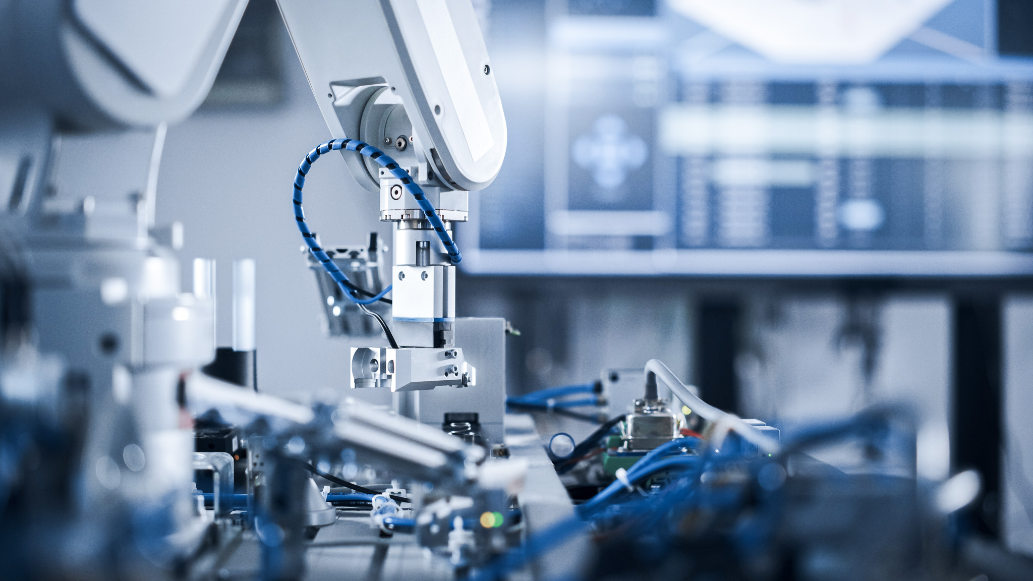 Närbild på en maskin i fabrik