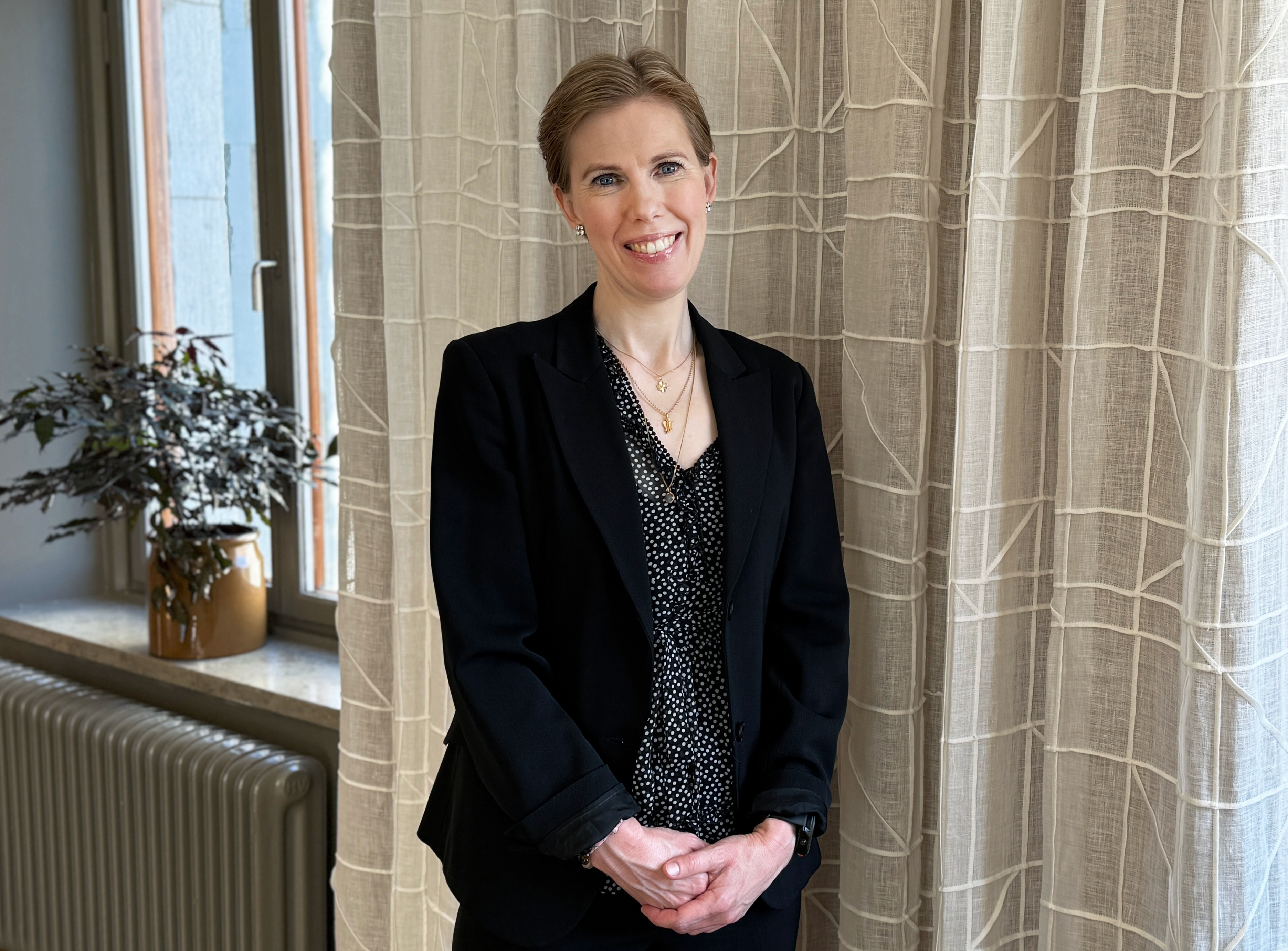 Leende kvinna